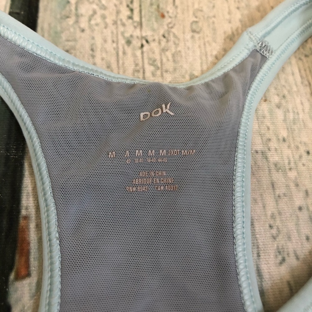 Reebok medium sports bra light blue activewear black racerback yoga fitness run - Picture 3 of 5